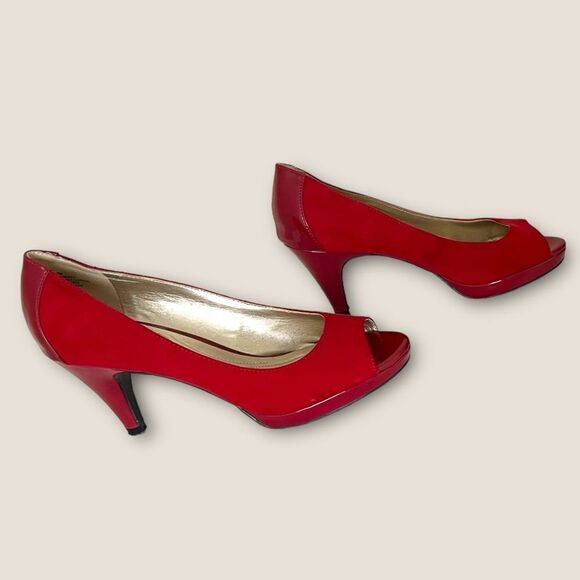 Red open toes heels faux suede size 7 - Picture 4 of 8